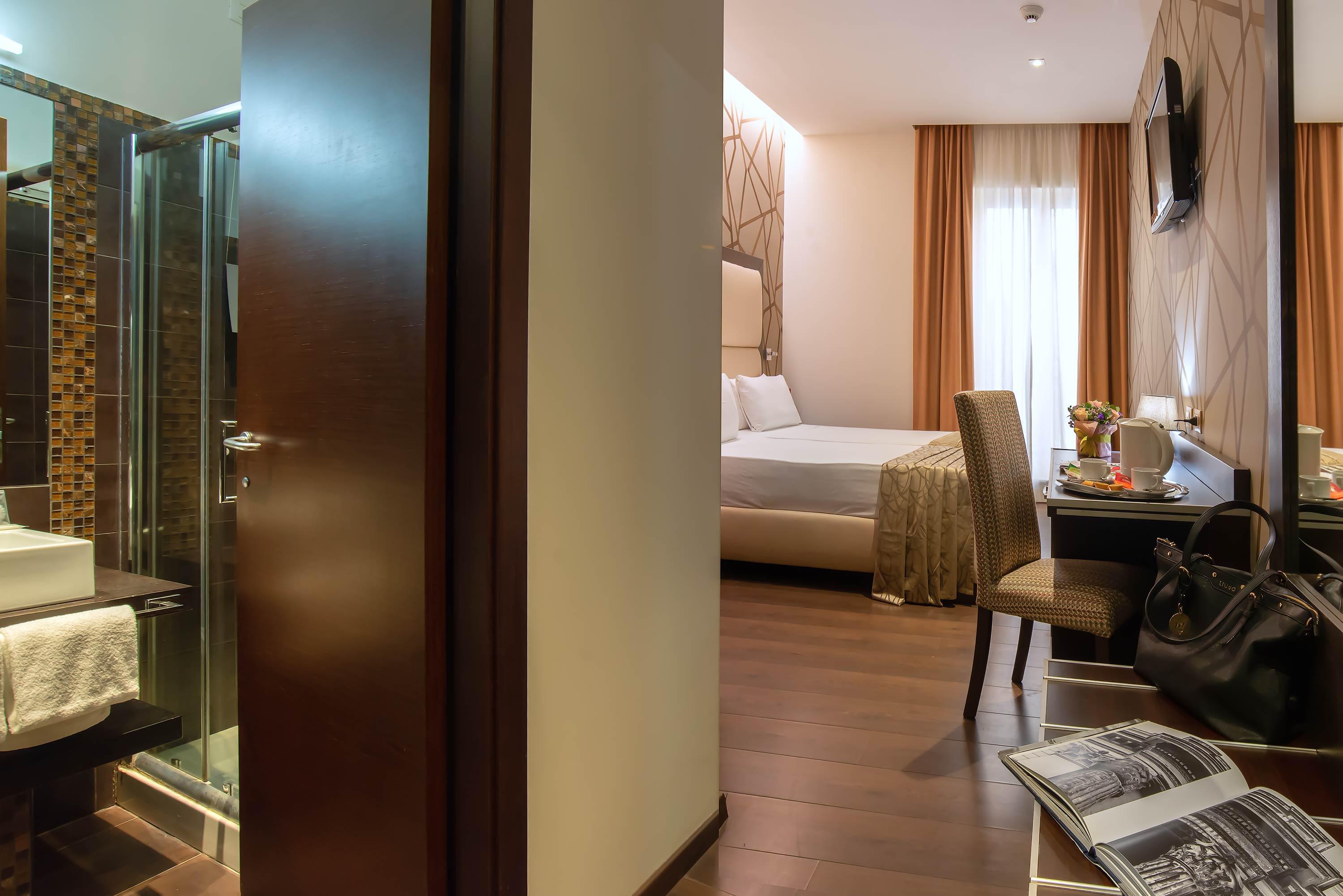 Catone District Hotel Roma Ngoại thất bức ảnh