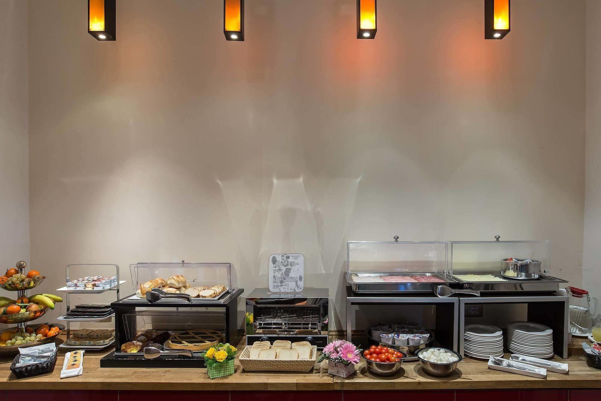 Catone District Hotel Roma Ngoại thất bức ảnh